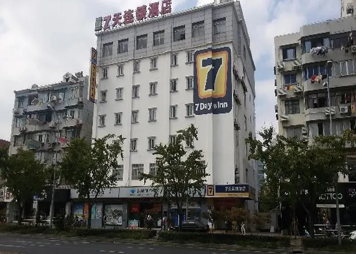7 Days Inn Shanghai Wujiaochang Wanda Plaza Branch